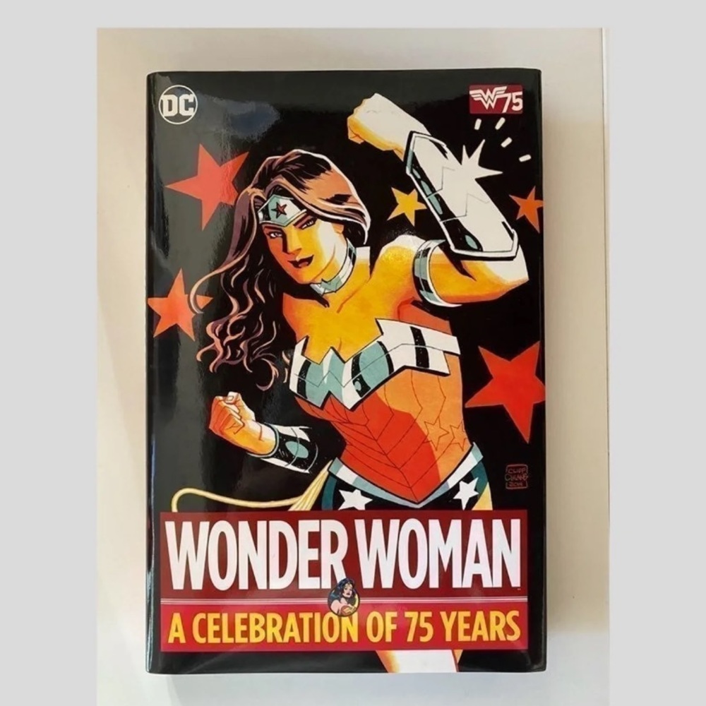 Wonder Woman DC Comic BOOK